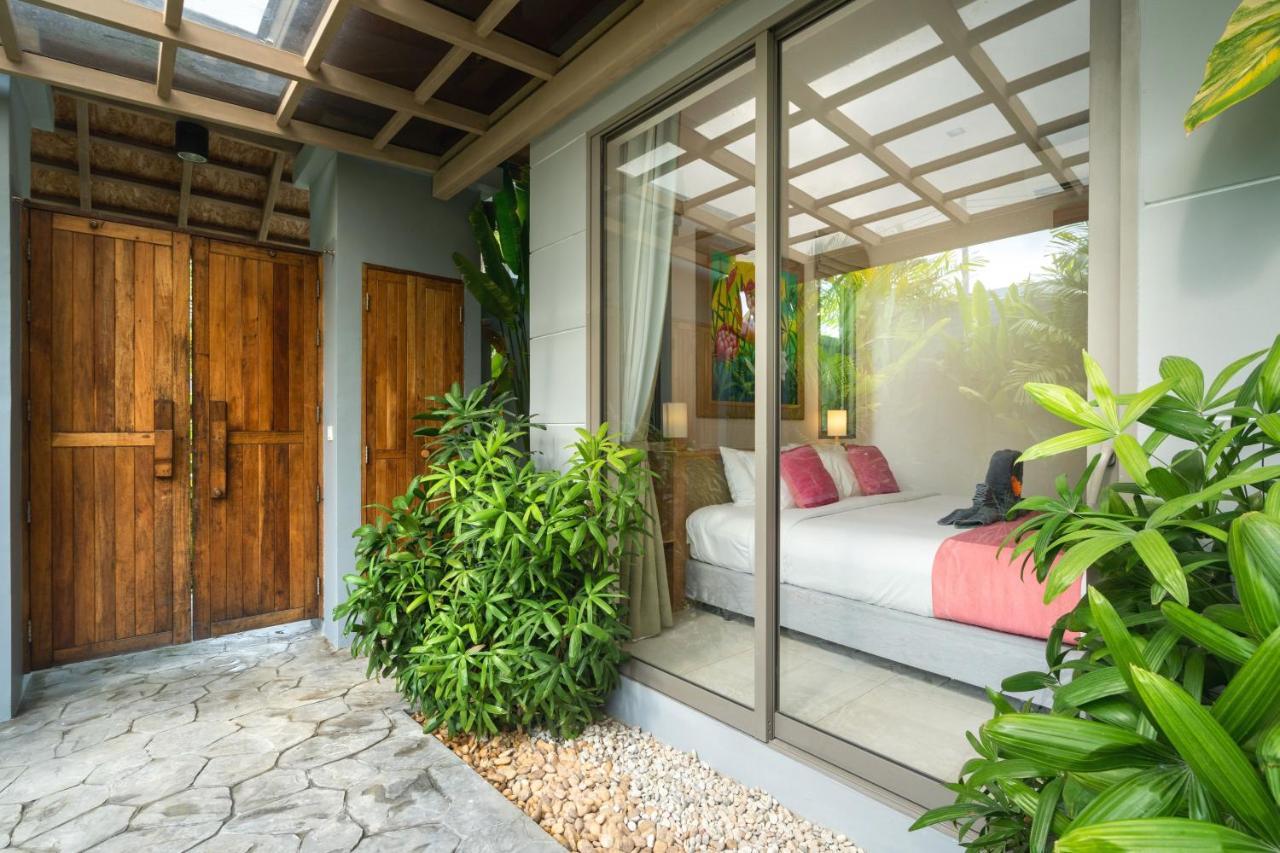 Dalaa 9 Villa Kamala Beach Exterior photo