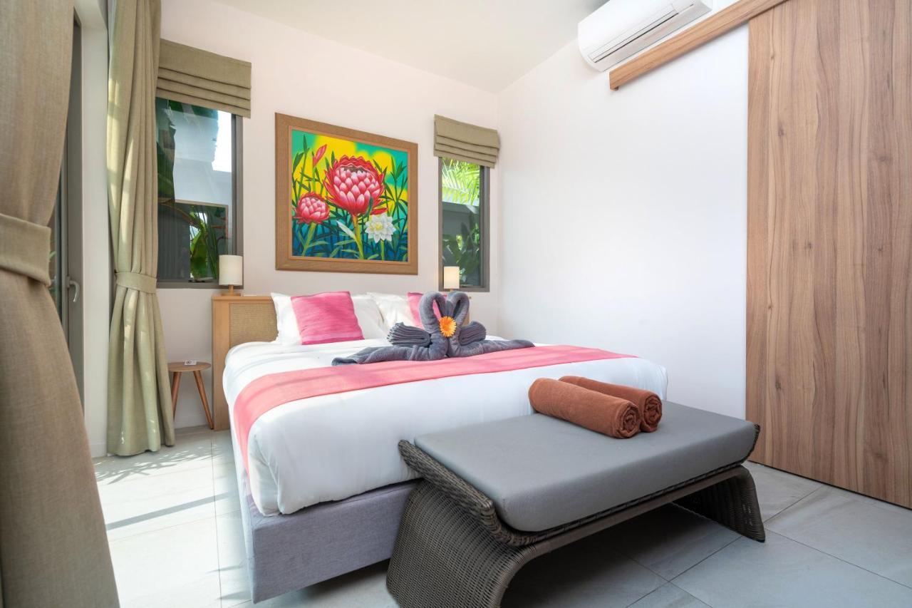 Dalaa 9 Villa Kamala Beach Exterior photo