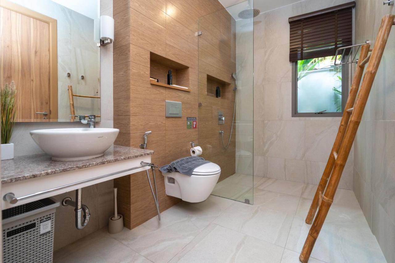 Dalaa 9 Villa Kamala Beach Exterior photo